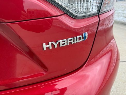 Used 2021 Toyota Corolla LE w/ Carpet Mat Package (TMS) image 41