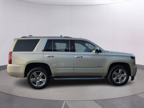 Used 2017 Chevrolet Tahoe Premier RWD image 6