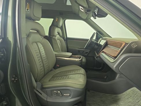 Used 2023 Rivian R1S Launch Edition AWD/4WD image 24