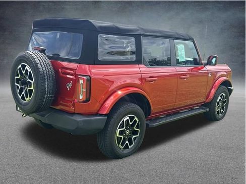 Used 2023 Ford Bronco Outer Banks AWD/4WD image 10