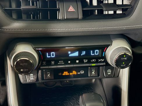 Certified 2023 Toyota RAV4 XLE w/ Convenience Package AWD/4WD image 17