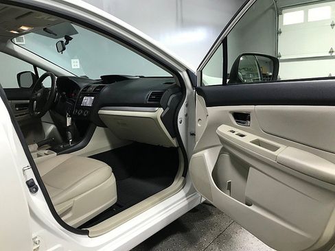 Used 2014 Subaru Impreza 2.0i Limited AWD/4WD image 12