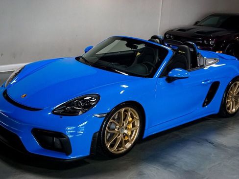 Used 2023 Porsche 718 Boxster Spyder RWD image 27