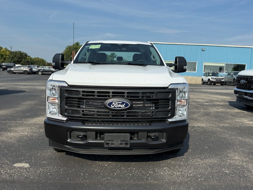 New 2027 Ford F350 XL RWD image 2
