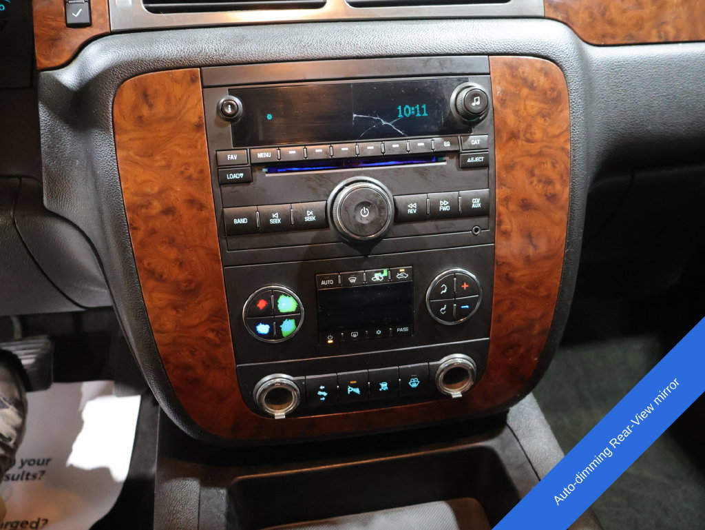 Used 2007 Chevrolet Avalanche LT w/ LT Preferred Equipment Group AWD/4WD image 3