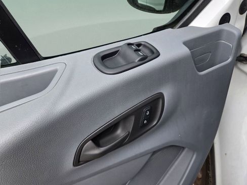 Used 2019 Ford Transit 150 148 Medium Roof image 20