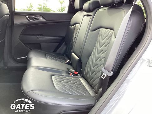 Used 2023 Kia Sportage X-Line w/ X-Line Premium Package AWD/4WD image 17