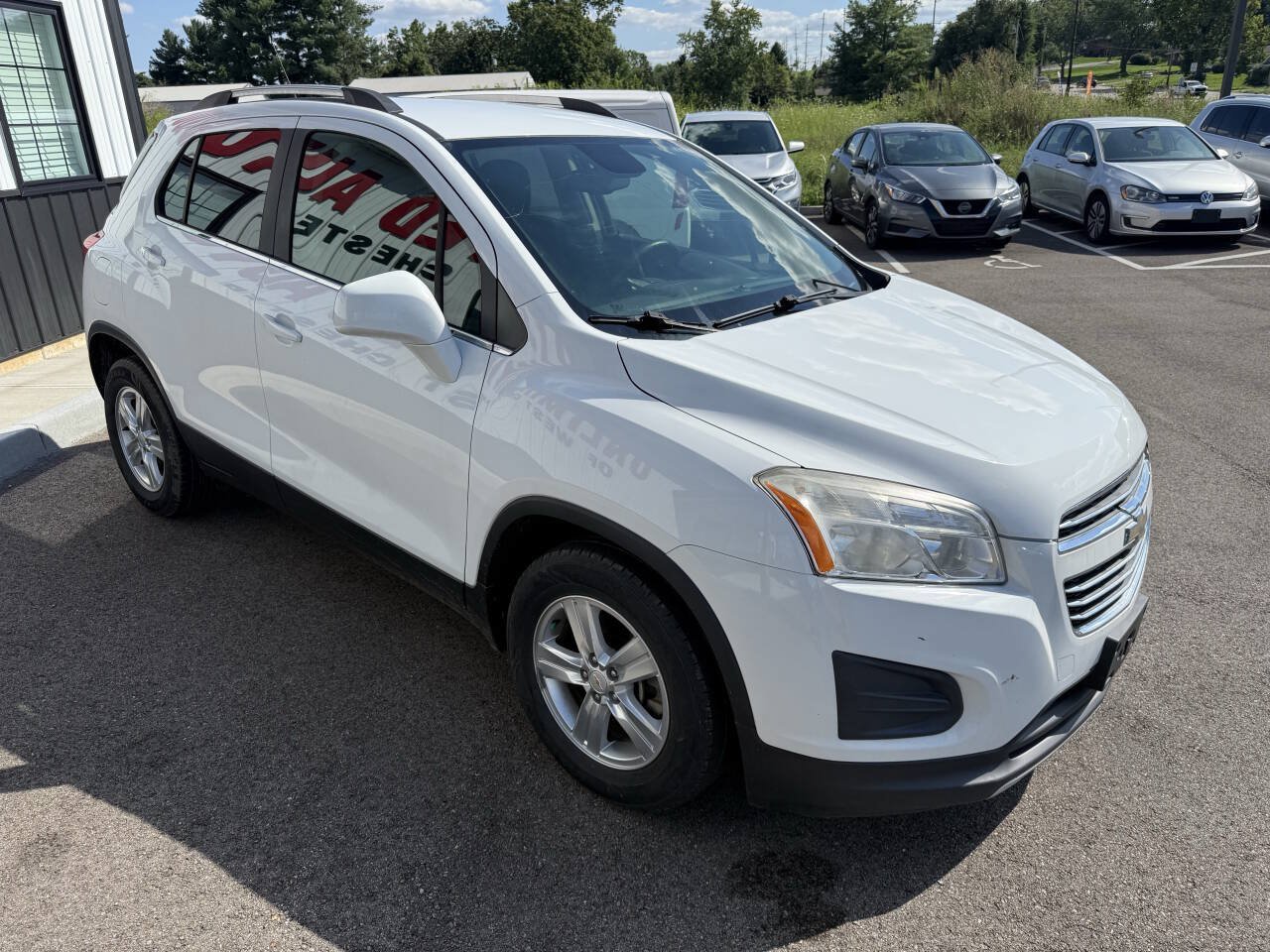 Used 2015 Chevrolet Trax LT w/ LPO, Cargo Package FWD image 5
