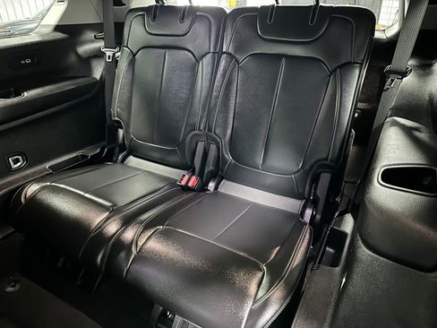 Used 2021 Jeep Grand Cherokee L Limited image 11