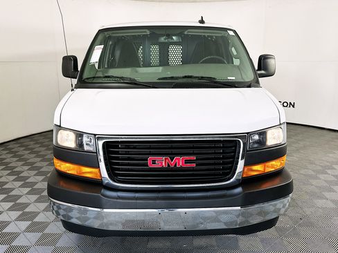 Used 2024 GMC Savana 2500 Work Van w/ Driver Convenience Package image 8