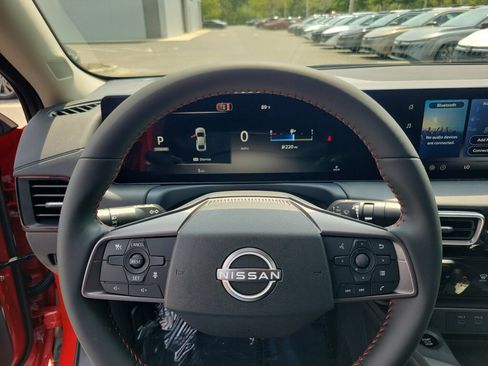 New 2026 Nissan Sentra SR FWD image 23
