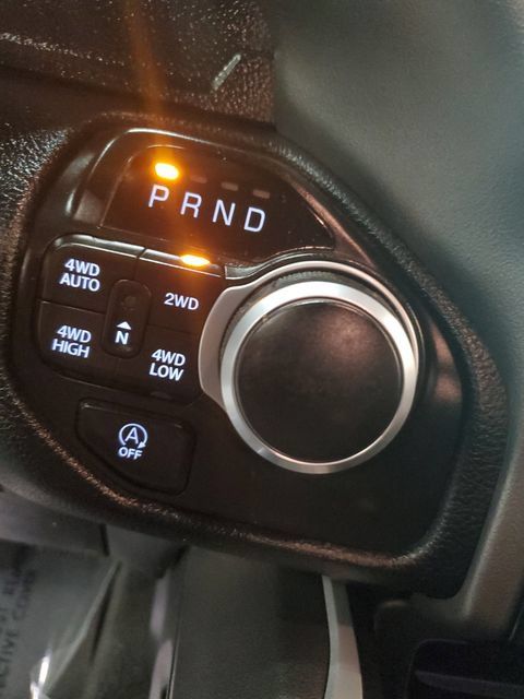 Used 2020 RAM 1500 Big Horn AWD/4WD image 25
