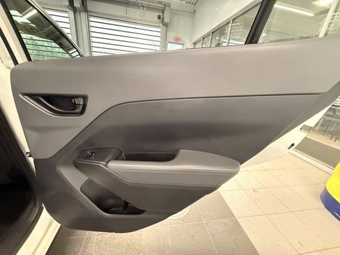 Used 2024 Subaru Crosstrek 2.0i Premium w/ Popular Package #4 image 34