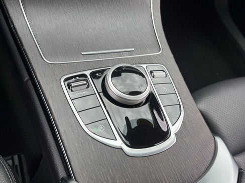 Used 2019 Mercedes-Benz C 300 C 300 image 48