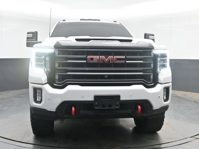 Used 2022 GMC Sierra 2500 AT4 w/ AT4 Preferred Package AWD/4WD image 3