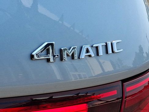 Used 2026 Mercedes-Benz GLB 250 4MATIC image 29