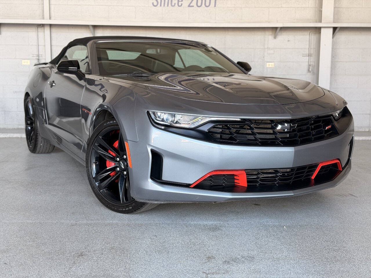 Used 2022 Chevrolet Camaro LT w/ Redline Edition RWD image 2