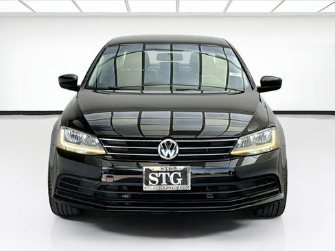 Used 2017 Volkswagen Jetta S FWD image 2