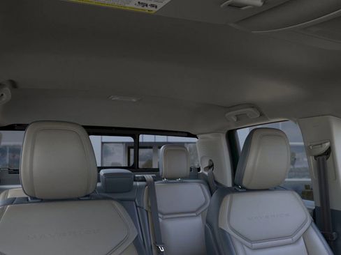 New 2025 Ford Maverick Lariat w/ 4K Tow Package image 12