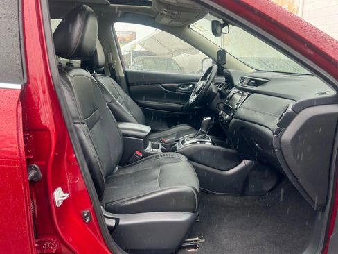 Used 2018 Nissan Rogue SL w/ Premium Package AWD/4WD image 31