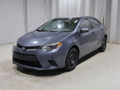 Used 2014 Toyota Corolla LE FWD image 6