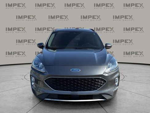 Used 2020 Ford Escape SEL image 8