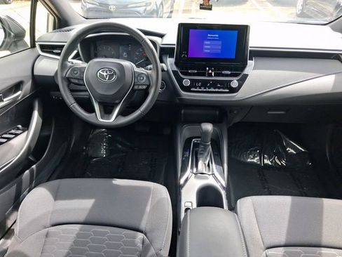 Used 2023 Toyota Corolla SE image 7