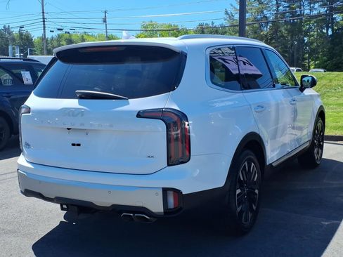 Used 2024 Kia Telluride SX Prestige w/ Towing Package AWD/4WD image 4
