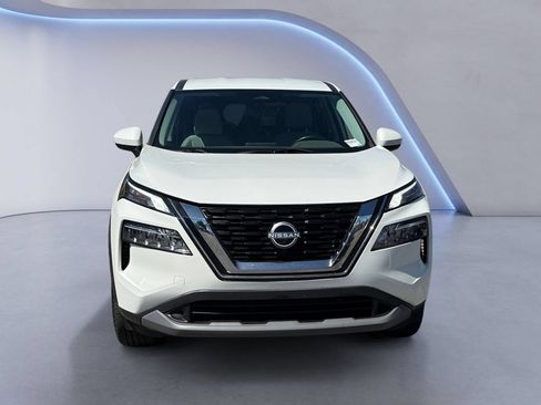 Used 2023 Nissan Rogue SV FWD image 8