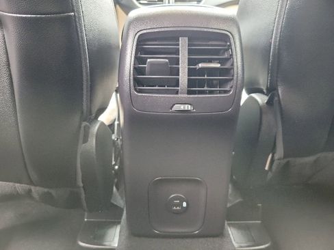 Used 2022 Ford Escape SEL AWD/4WD image 16