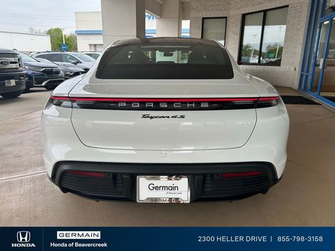 Used 2021 Porsche Taycan 4S AWD/4WD image 7
