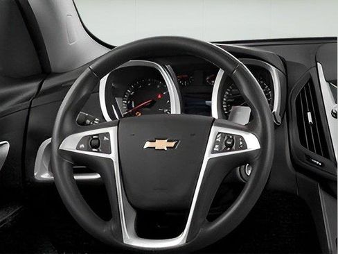 Used 2014 Chevrolet Equinox LT w/ Driver Convenience Package FWD image 2