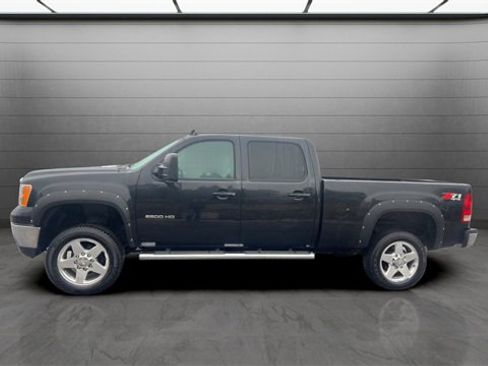 Used 2012 GMC Sierra 2500 SLT w/ SLT Convenience Package image 2