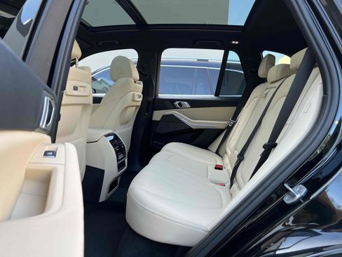 Used 2021 BMW X5 sDrive40i w/ Premium Package image 5