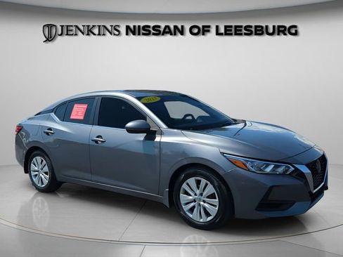 Certified 2023 Nissan Sentra S FWD image 1