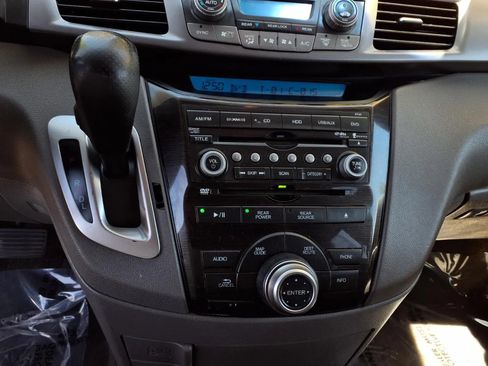 Used 2012 Honda Odyssey Touring Elite image 11