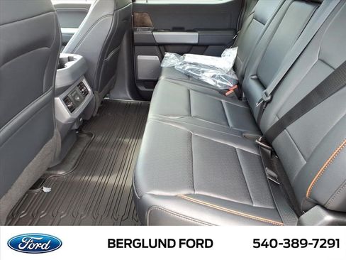 New 2026 Ford F250 Lariat w/ Black Appearance Package AWD/4WD image 8