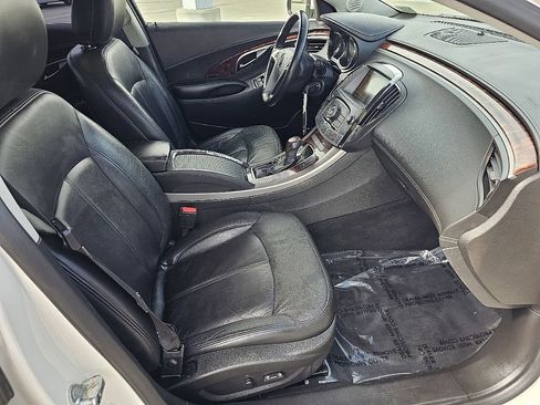 Used 2013 Buick LaCrosse Leather w/ Entertainment Package image 17