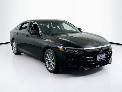 Used 2022 Honda Accord LX image 3