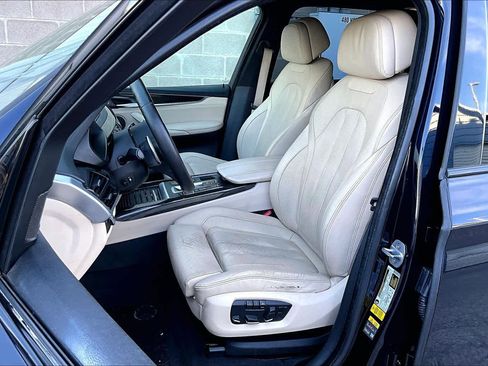 Used 2018 BMW X5 xDrive40e image 8