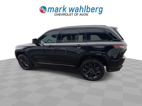 Used 2025 Jeep Grand Cherokee Limited 4xe AWD/4WD image 5
