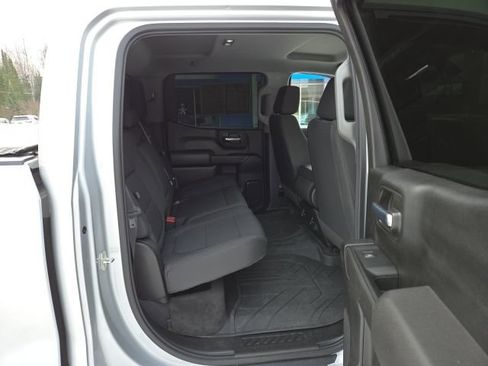 Used 2022 Chevrolet Silverado 1500 Custom Trail Boss w/ LPO, Dark Essentials Package image 51