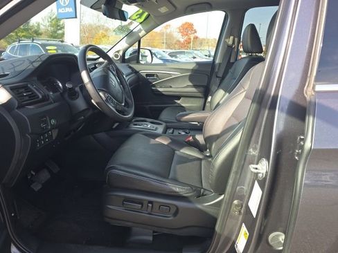Used 2023 Honda Ridgeline RTL-E image 16