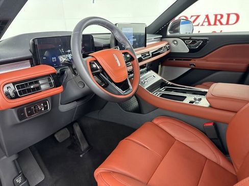 New 2025 Lincoln Aviator Reserve w/ Equipment Group 201A image 14