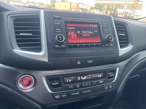 Used 2019 Honda Ridgeline Sport image 17
