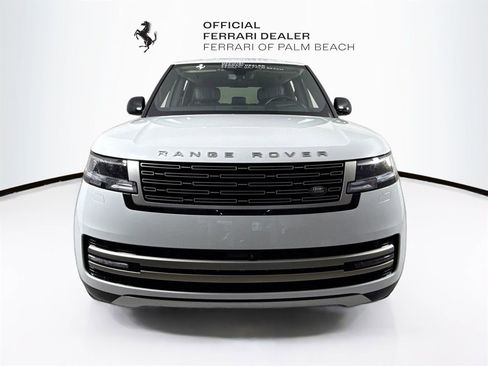 Used 2024 Land Rover Range Rover Long Wheelbase SE AWD/4WD image 2