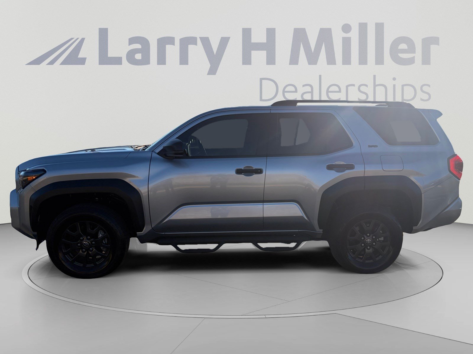 Used 2026 Toyota 4Runner SR5 AWD/4WD image 2