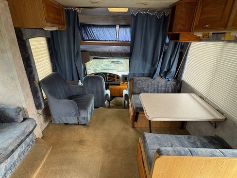 Used 1995 Ford E-350 and Econoline 350 image 30