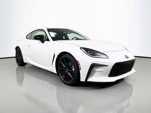 New 2025 Toyota GR86 Premium image 1