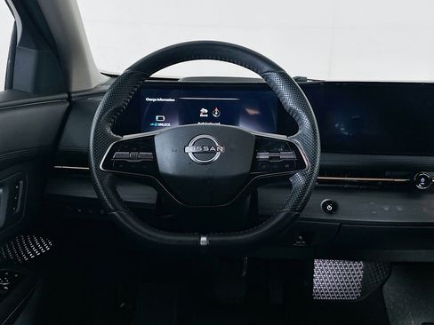 Used 2023 Nissan Ariya FWD image 18